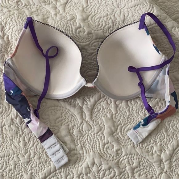 Calvin Klein bra - Picture 2 of 3